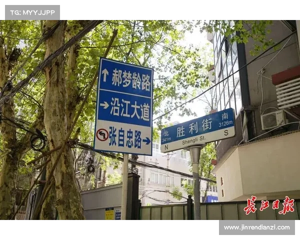 魔兽争霸4战略纵深解析:揭秘战争艺术与胜利密码 魔兽争霸4战略纵深解析:揭秘战争艺术与胜利密码